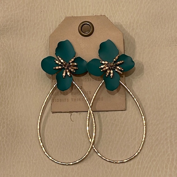 Anthropologie Jewelry - Anthropologie Flower Earrings